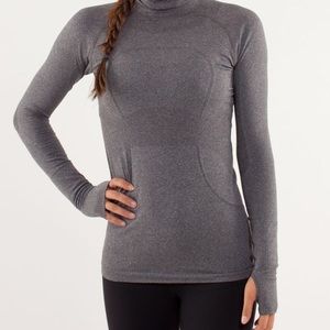 Lulu swiftly tech grey turtleneck top
